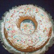 Ciambellone con glassa bianca